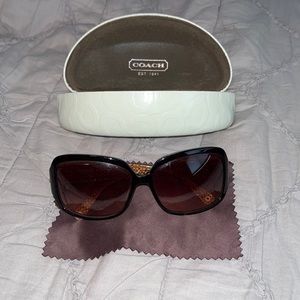 AUTHENTIC Coach womens sunglasses
